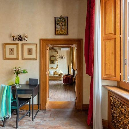 Iflat Golden Gem In Trevi Apartment Rome Exterior photo