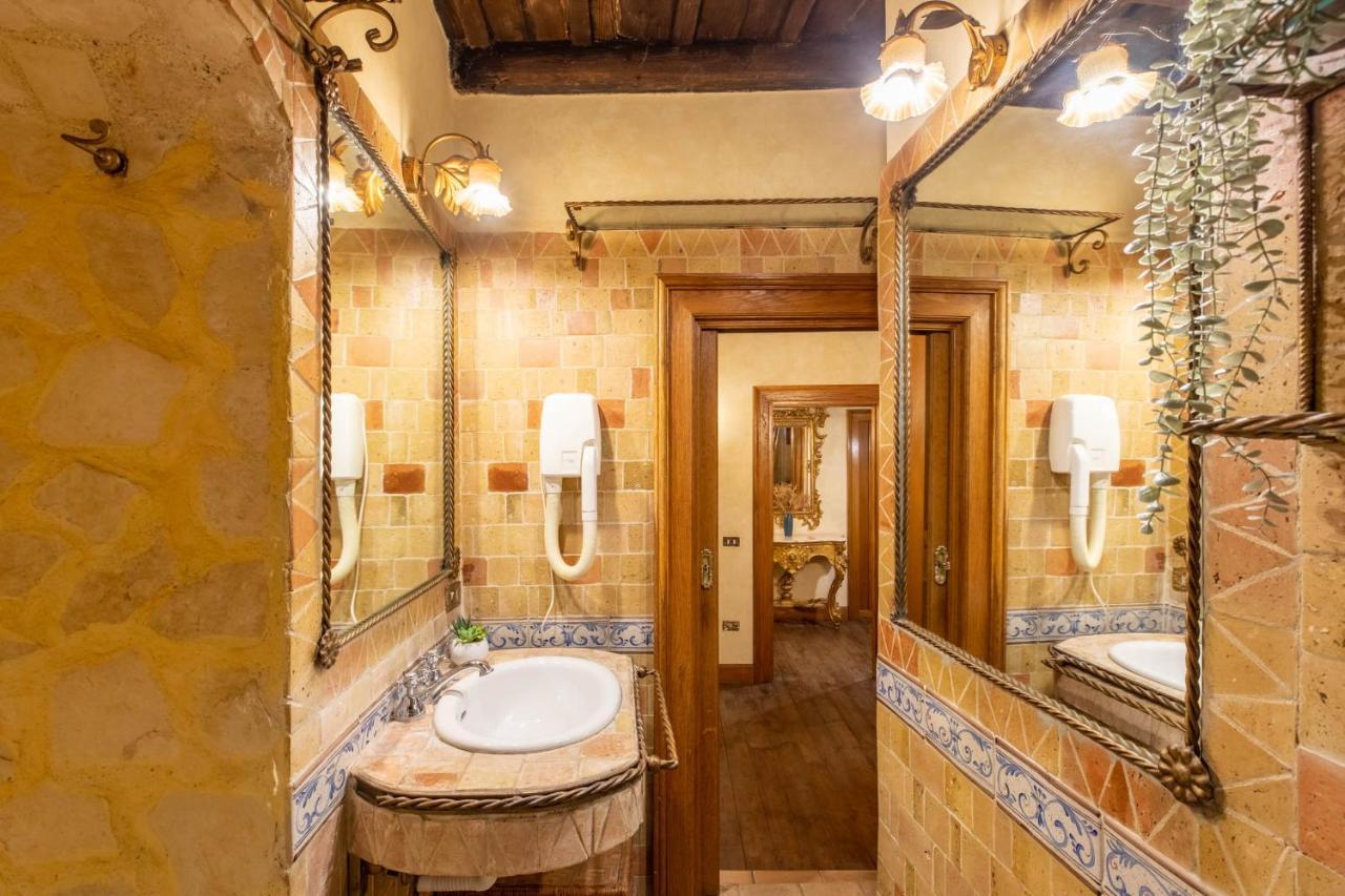 Iflat Golden Gem In Trevi Apartment Rome Exterior photo