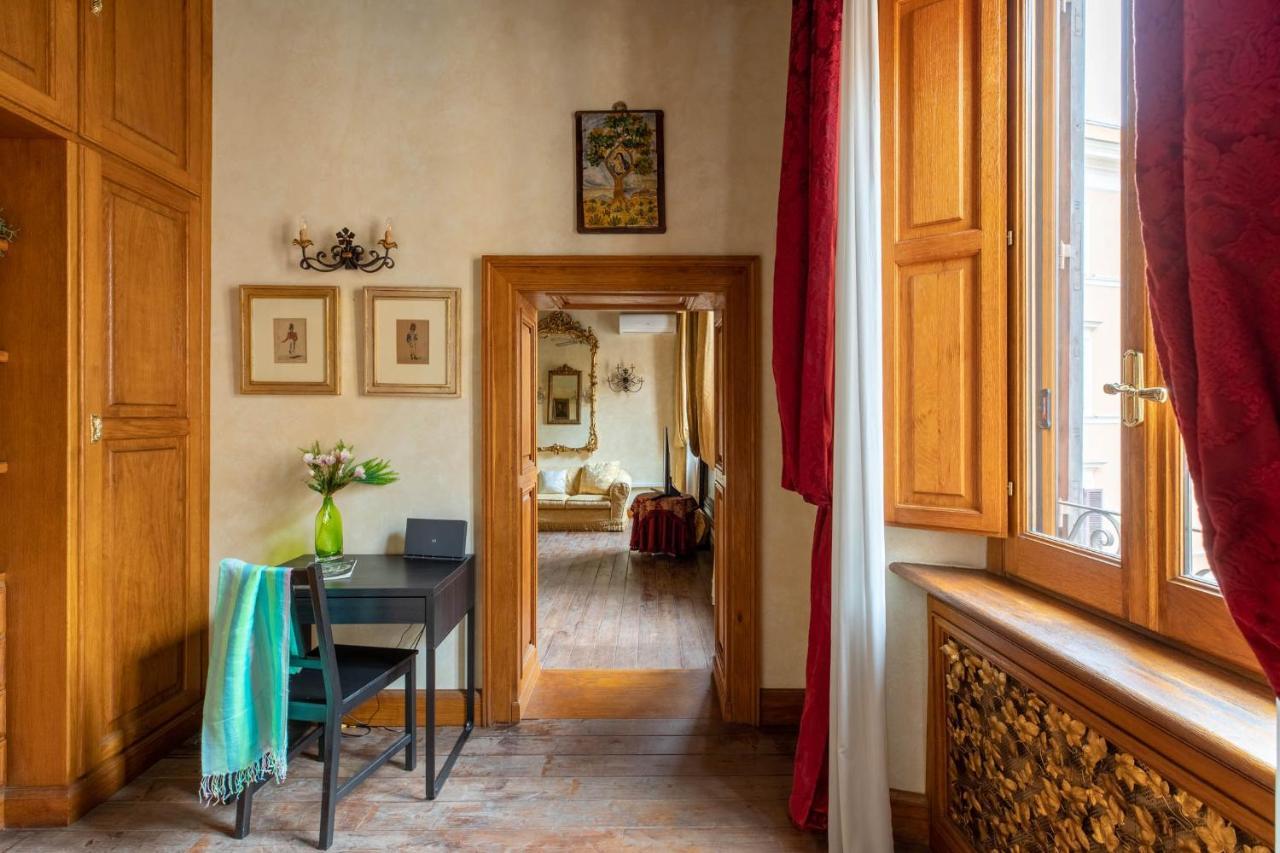 Iflat Golden Gem In Trevi Apartment Rome Exterior photo