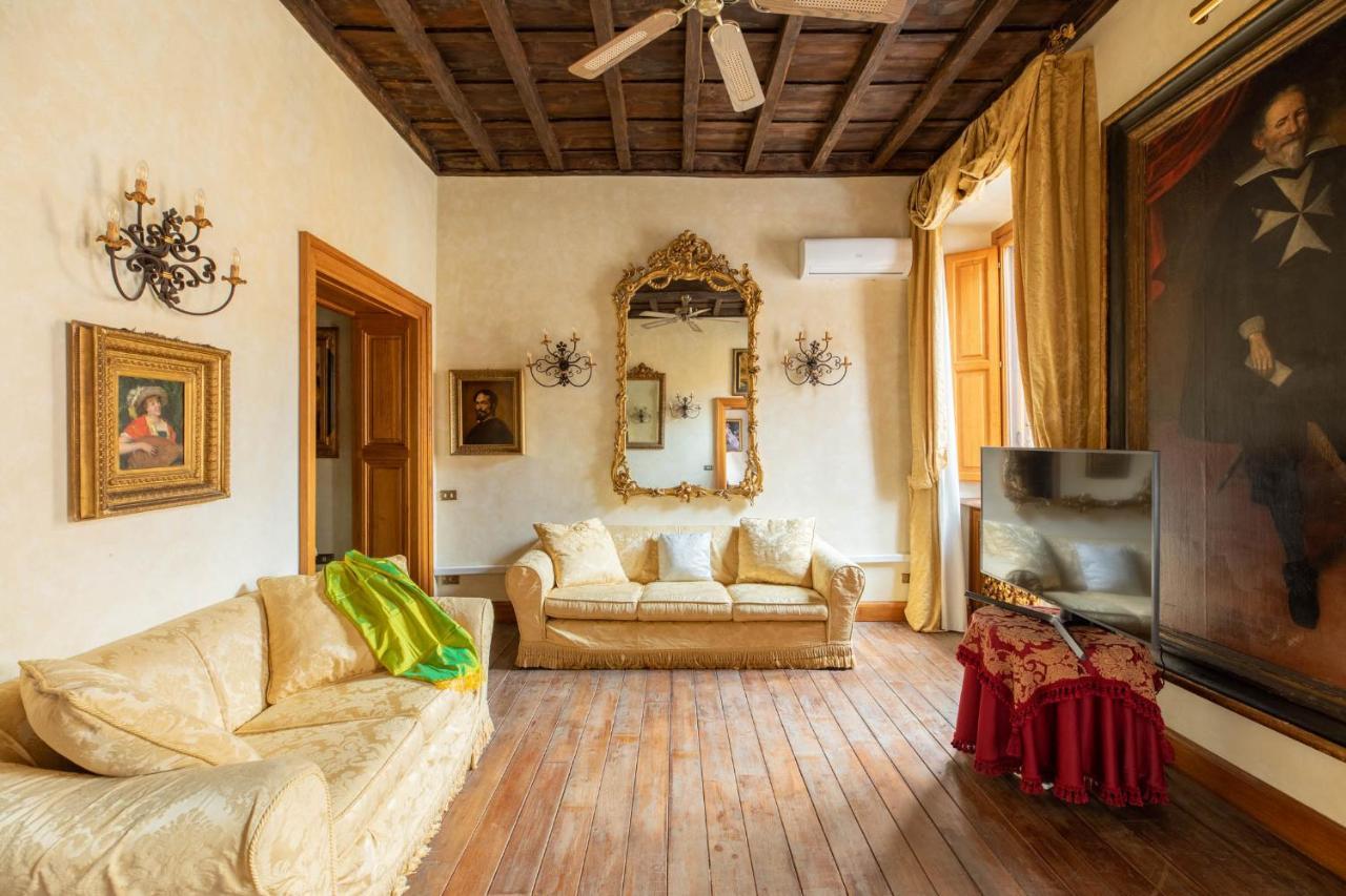 Iflat Golden Gem In Trevi Apartment Rome Exterior photo